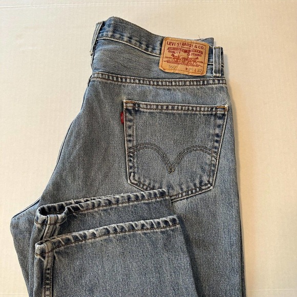 Vintage Levi’s 550 Jeans Men’s 36x32 Blue Relaxed Fit Baggy Denim 90s Distressed - Picture 1 of 14